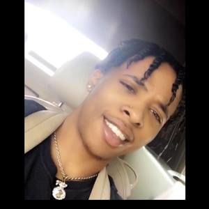 Meet your Posher, Erique